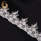 Garment Putih 3D Bunga Lace Trim Bordir Ukuran Disesuaikan 80% Nylon